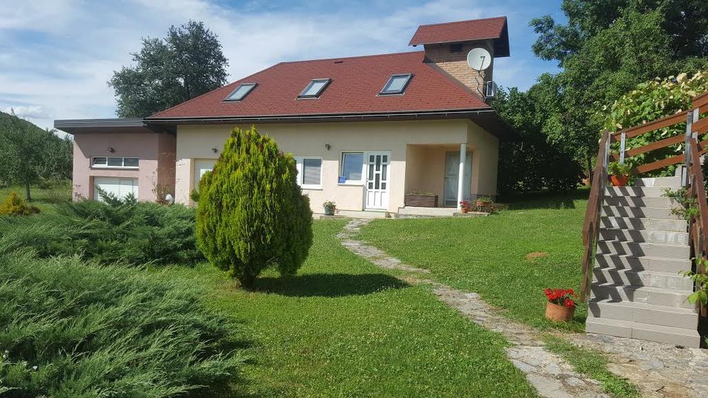 Apartment Oreskovic Otočac 外观 照片