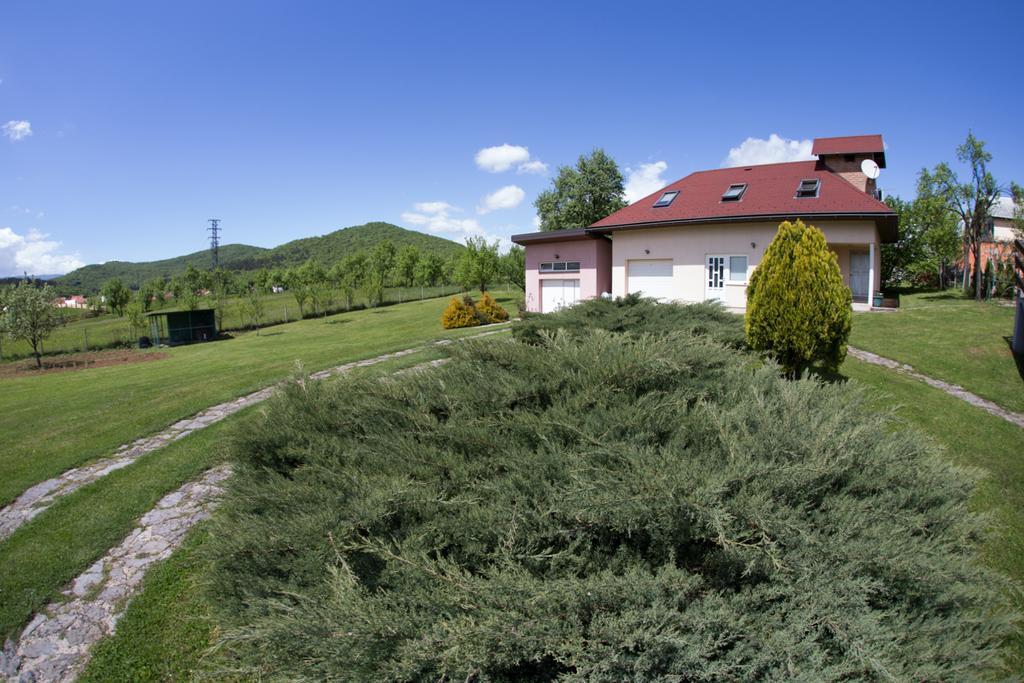 Apartment Oreskovic Otočac 外观 照片