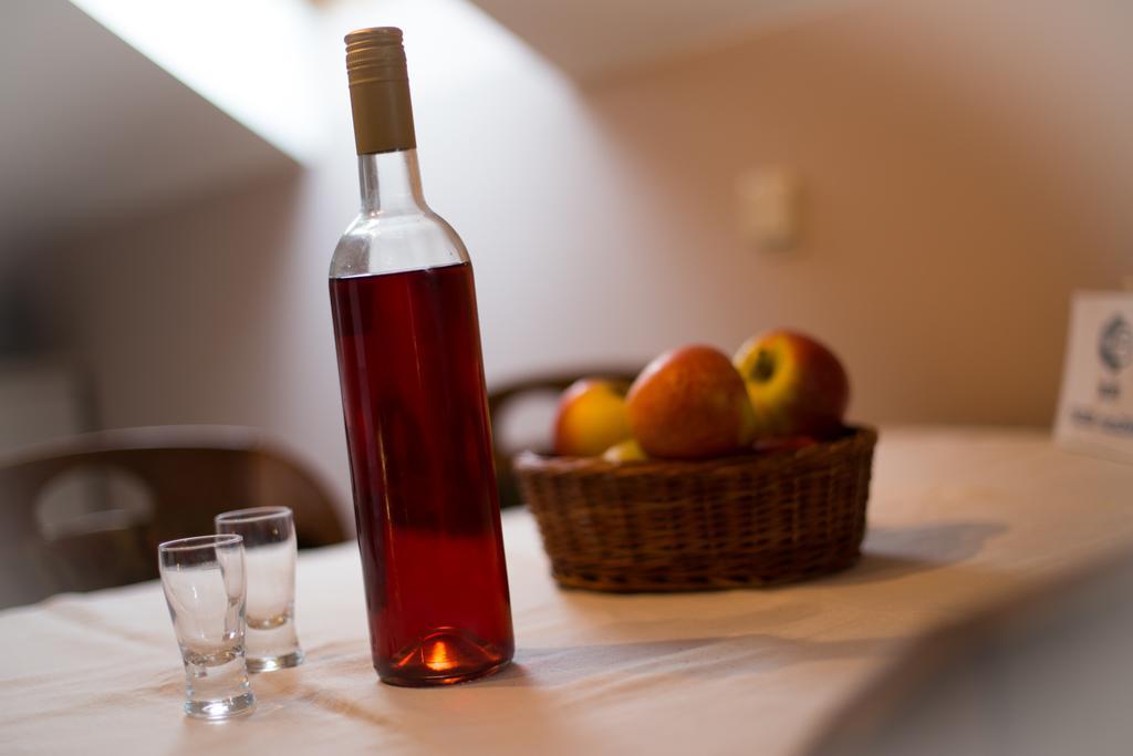 Apartment Oreskovic Otočac 外观 照片