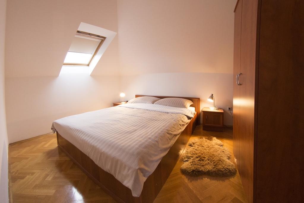 Apartment Oreskovic Otočac 外观 照片